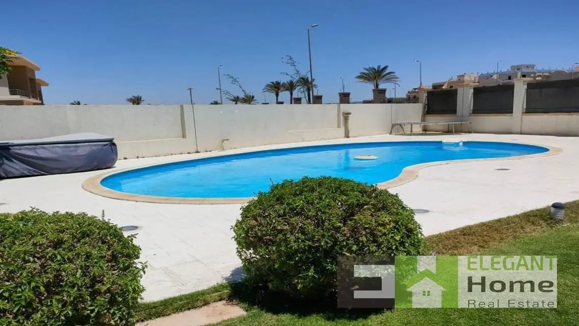 Luxury Property in CFC with Private Pool and Garden
