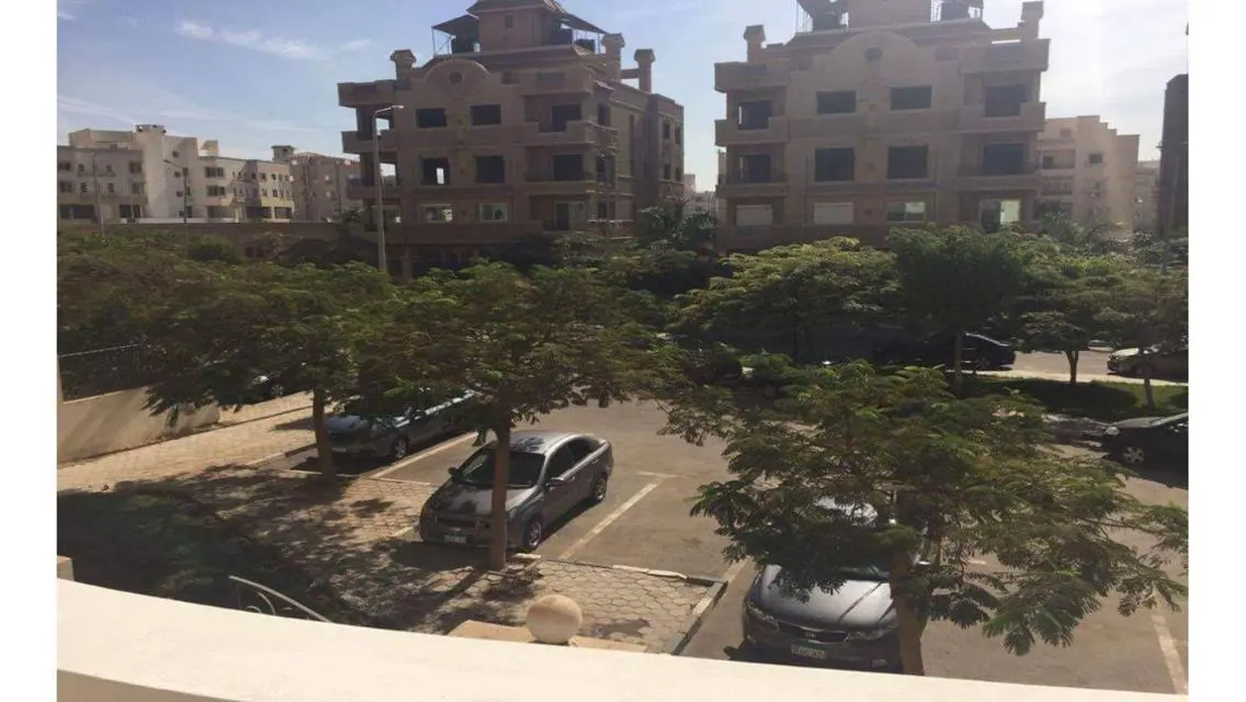 Luxury Apartment for Sale with Lake View
