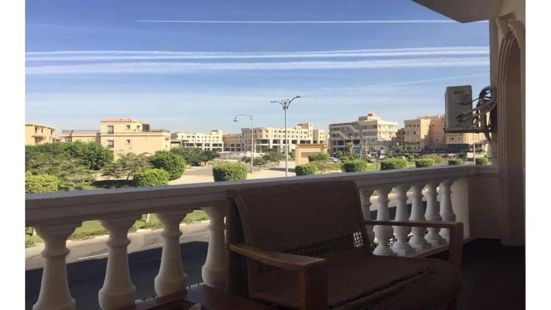 Luxury Apartment for Sale with Lake View