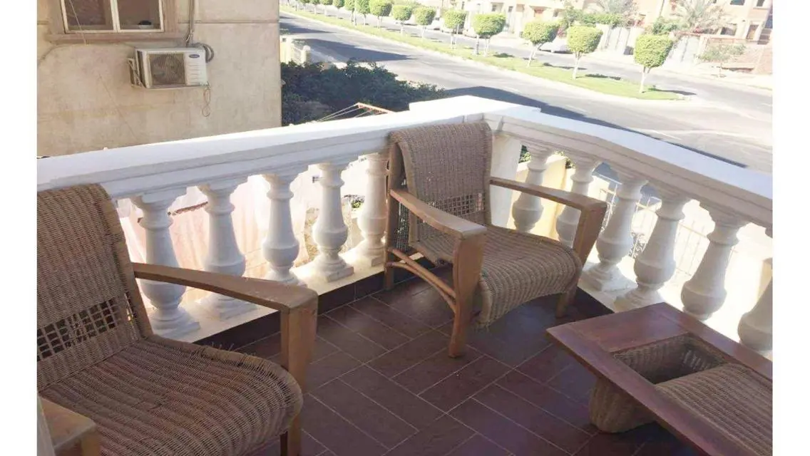 Luxury Apartment for Sale with Lake View