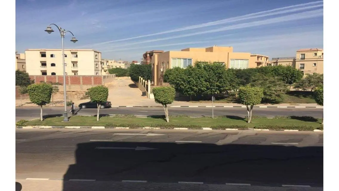 Luxury Apartment for Sale with Lake View
