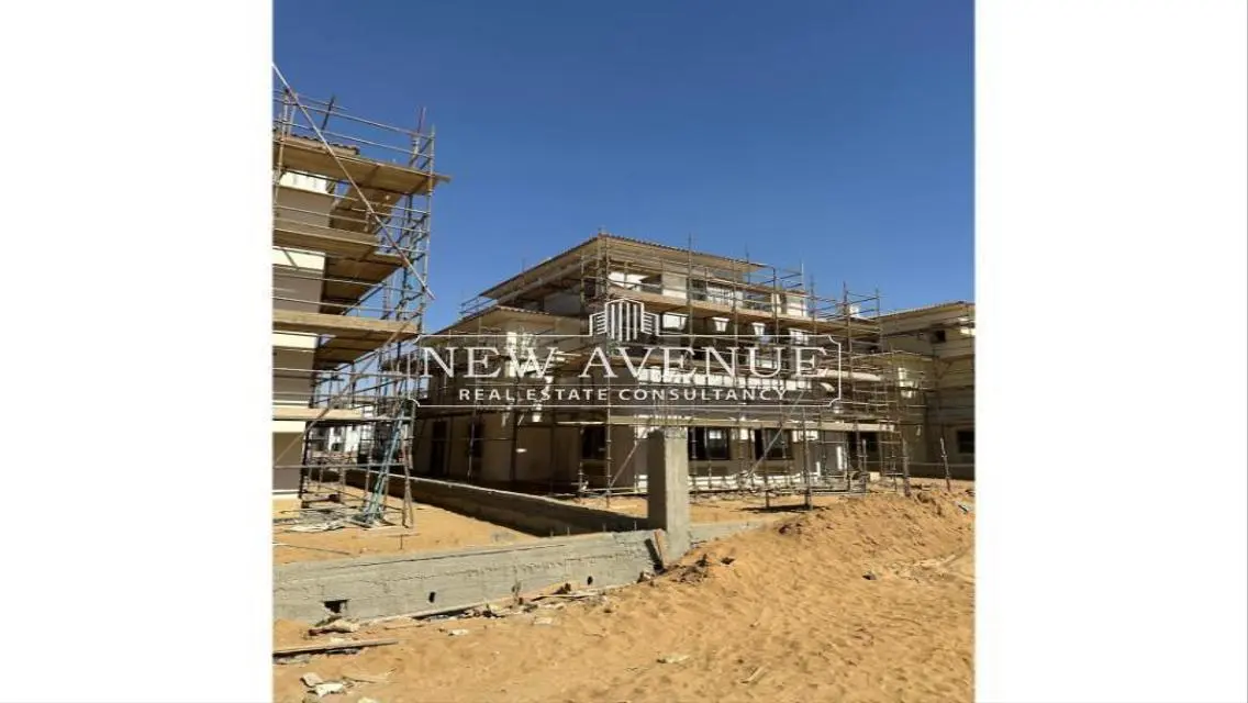 Stunning Property for Sale with Spacious Area and Luxury Amenities