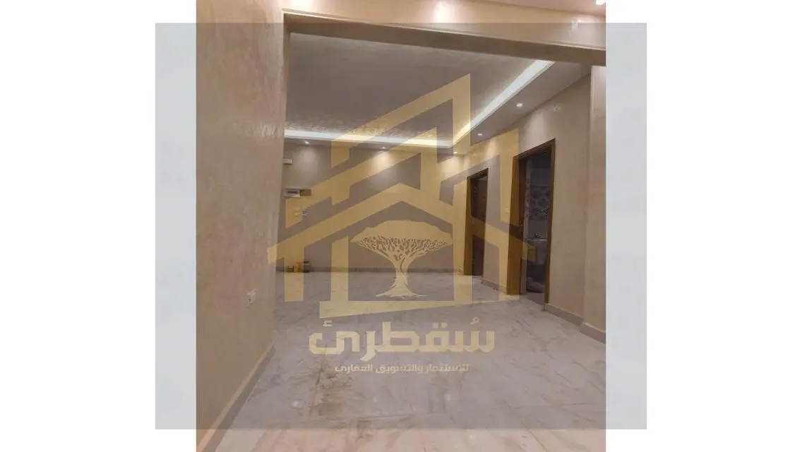 شقة فاخرة للإيجار بمساحة 165 متر