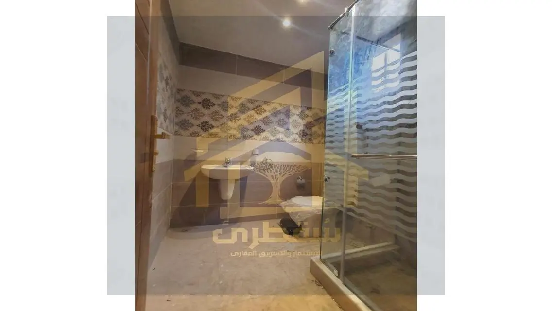 شقة فاخرة للإيجار بمساحة 165 متر