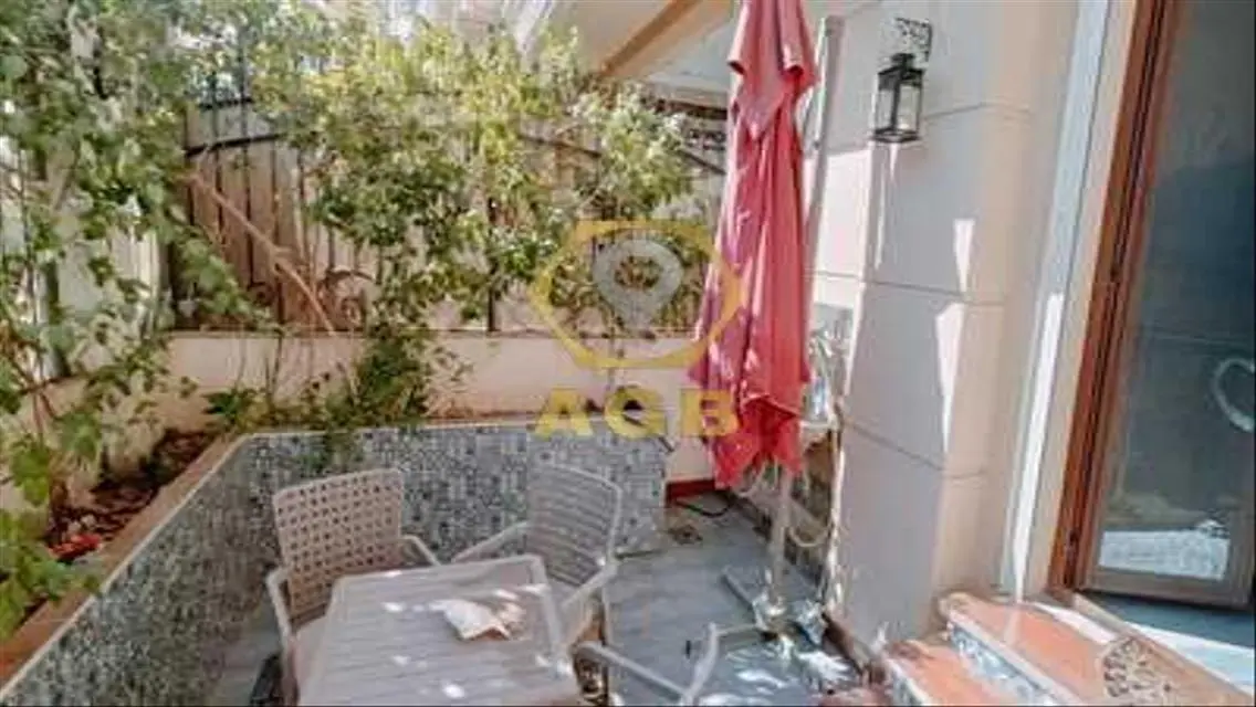 فيلا فاخرة بمساحة 265 متر مربع في موقع متميز