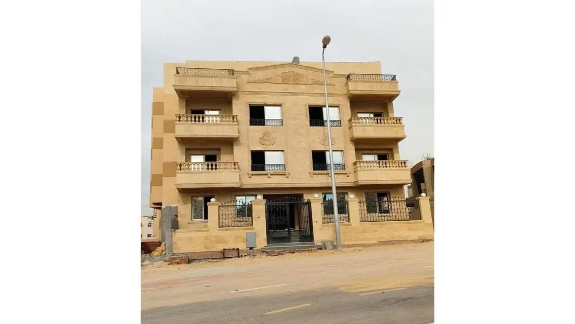 Spacious Apartment with Balcony and Private Garden in El-Yasmin