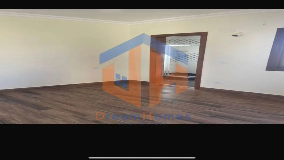Luxury Apartment for Sale in Abdelzahir - 140,000 EGP