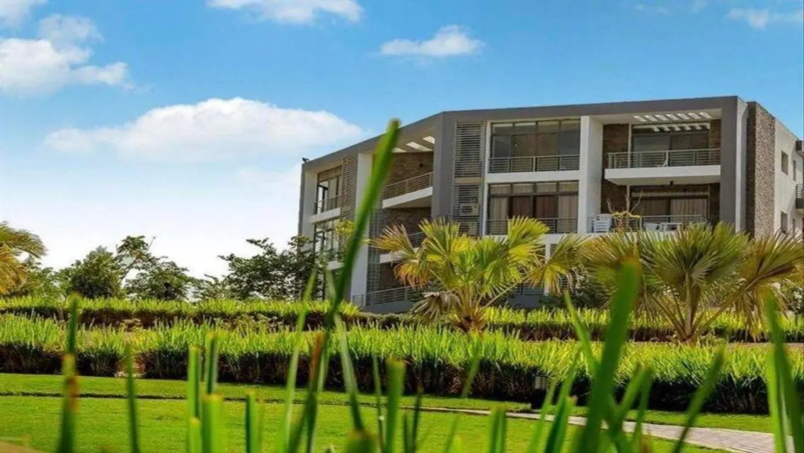 Luxurious Home with Modern Design in the Heart of the City