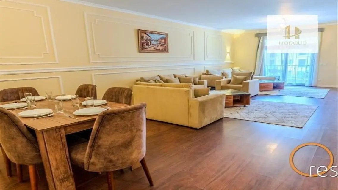 Stunning Apartment with Security Guard and Kitchen Facilities