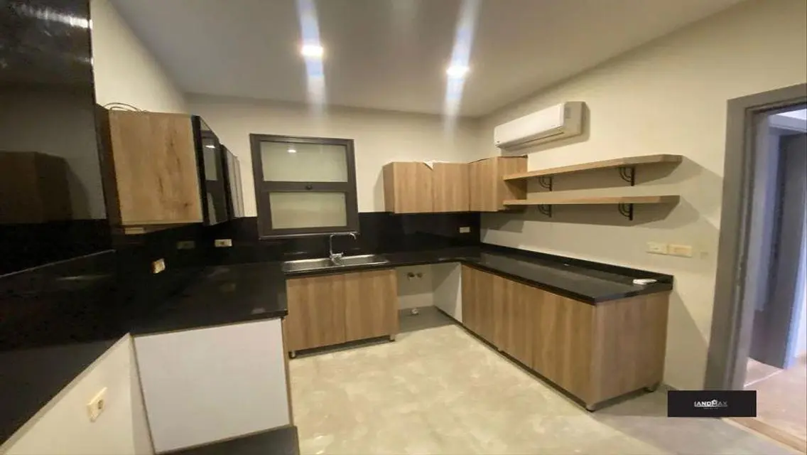 Luxury Villa for Sale with Garden and Shared Pool
