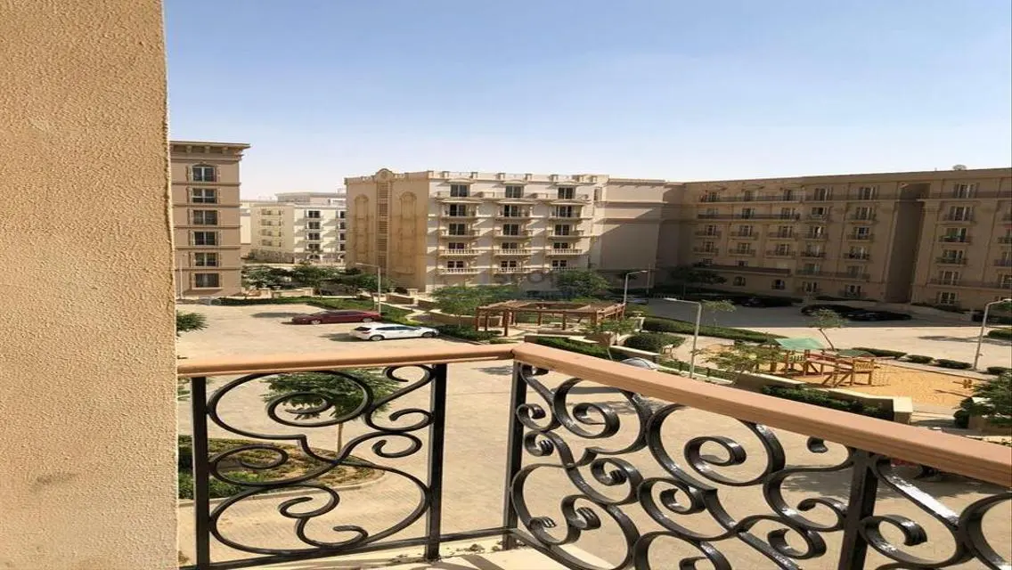 شقة فاخرة للإيجار بـ 28000 جنيه