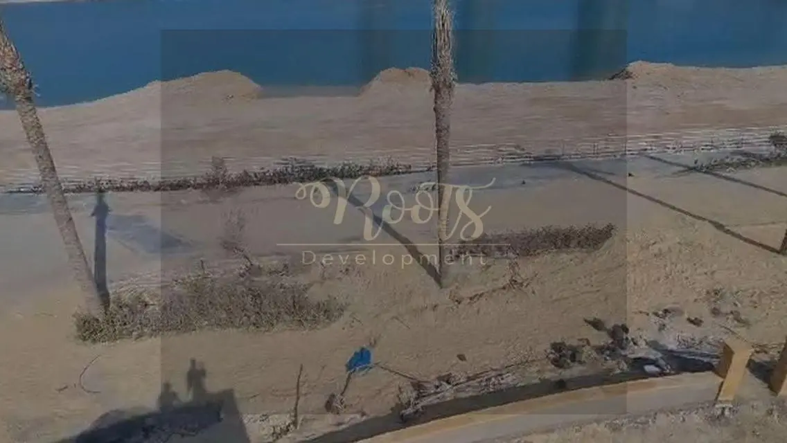 Luxury Villa with Balcony - 590 sq. meters