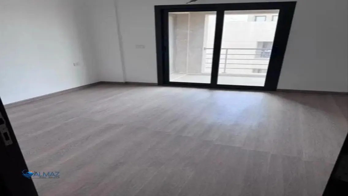 Luxury Apartment for Sale with Exceptional Space
