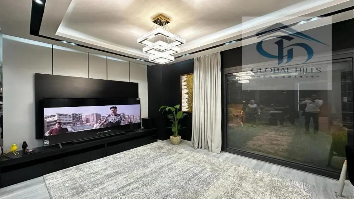Luxurious Villa for Sale with Spacious Design