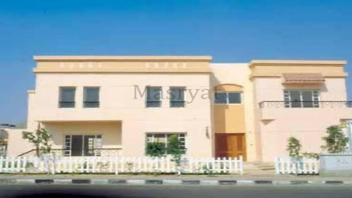 منزل فخم 3 غرف نوم في موقع متميز