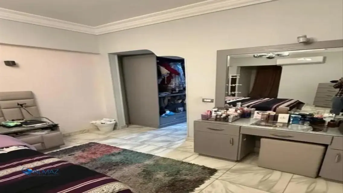 Exceptional Property with Spacious Area and Security