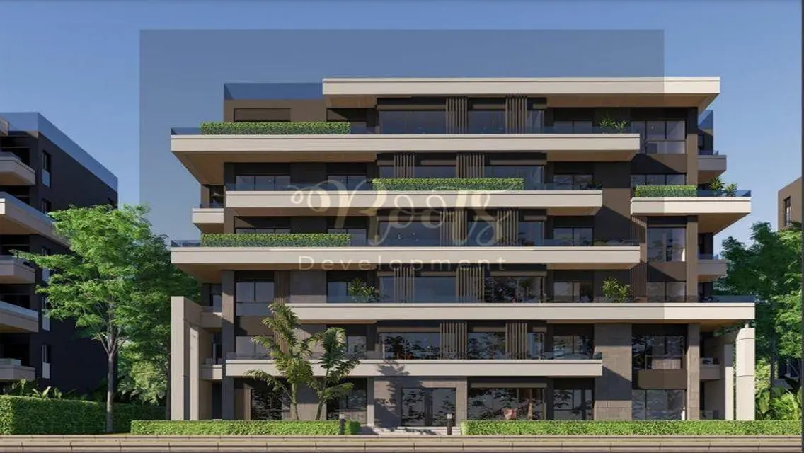 Luxury Apartment in the Heart of the City with Spacious Layout