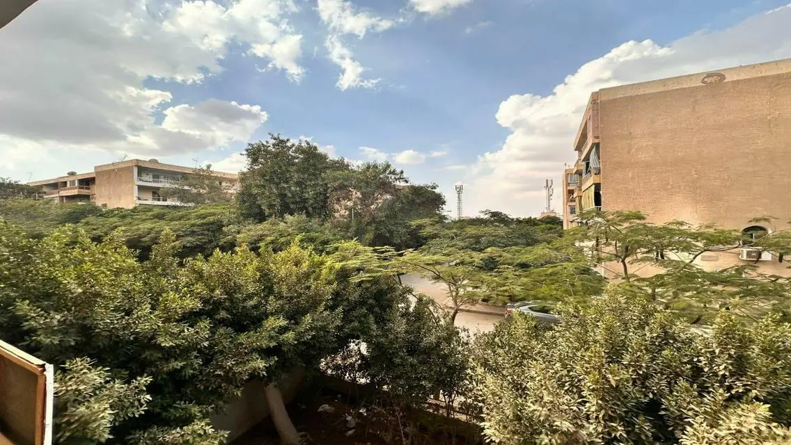 Luxury Apartment with Spacious Area and Stunning Views