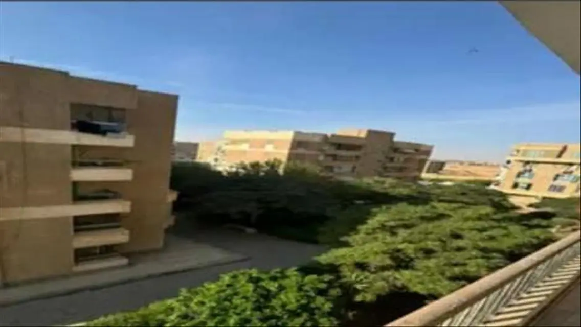 Luxury Apartment with Spacious Area and Stunning Views