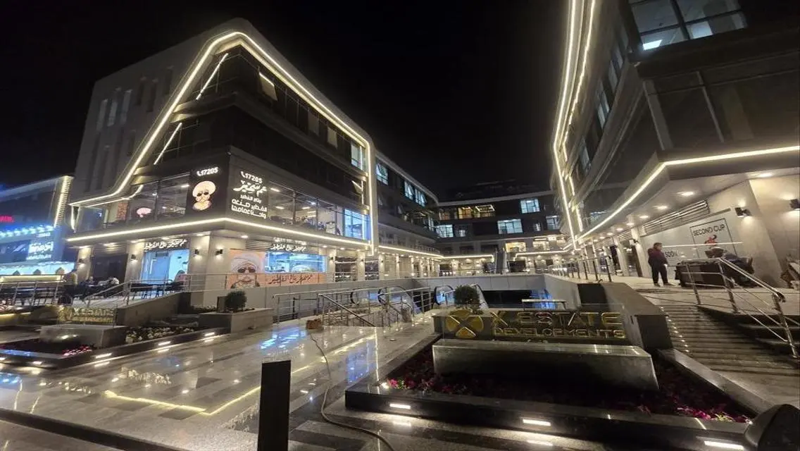 شقة للإيجار في X-mall - 25000 جنيه شهريًا