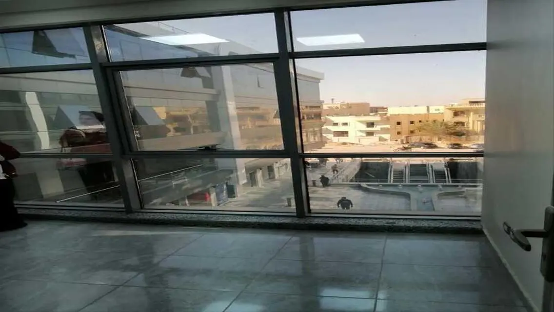 شقة للإيجار في X-mall - 25000 جنيه شهريًا