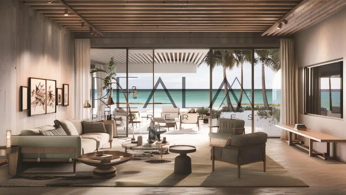 Luxury and Comfort in a Distinctive Residence