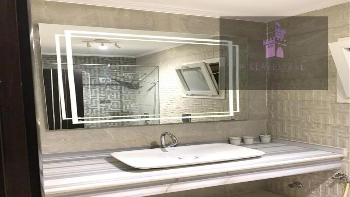 Luxury Apartment with Stunning Views and Exceptional Amenities