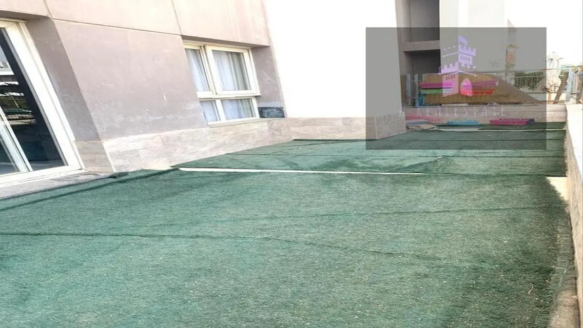 Luxury Apartment with Stunning Views and Exceptional Amenities