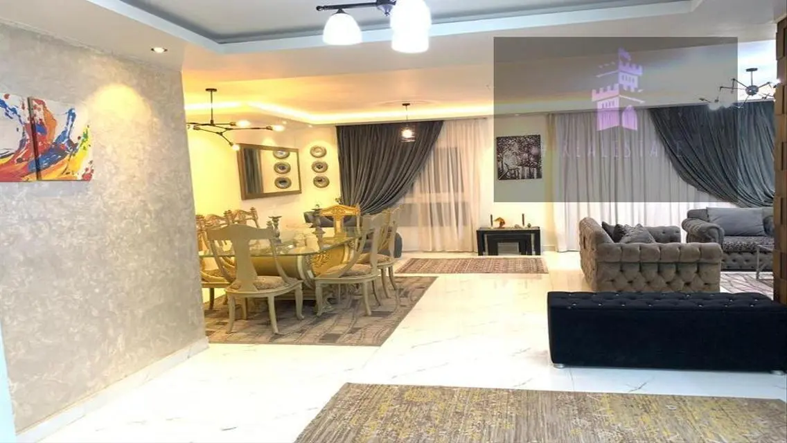 Luxury Apartment with Stunning Views and Exceptional Amenities