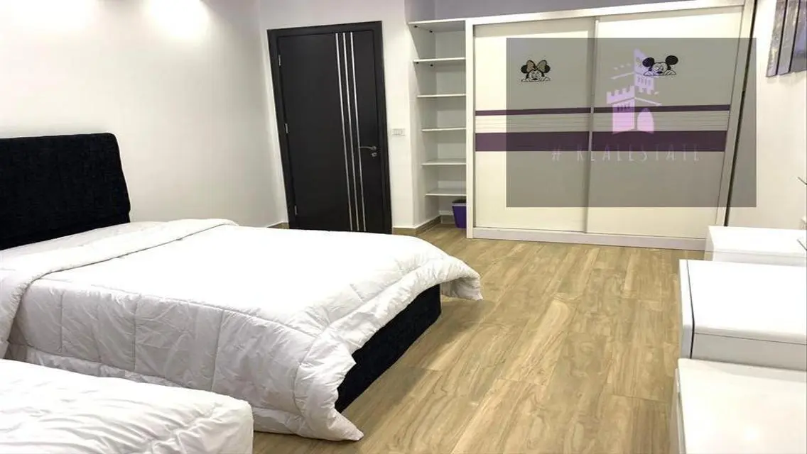Luxury Apartment with Stunning Views and Exceptional Amenities