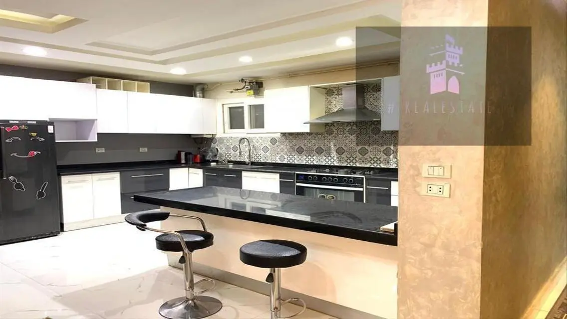 Luxury Apartment with Stunning Views and Exceptional Amenities