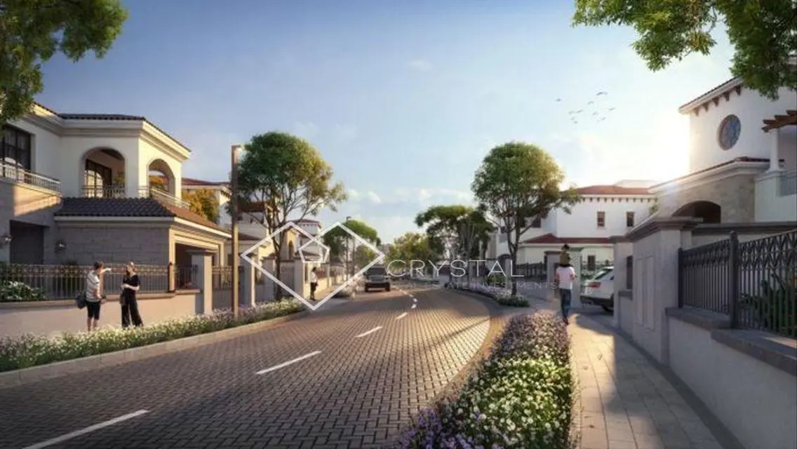 Luxury Apartment in The Peak Village - 18P