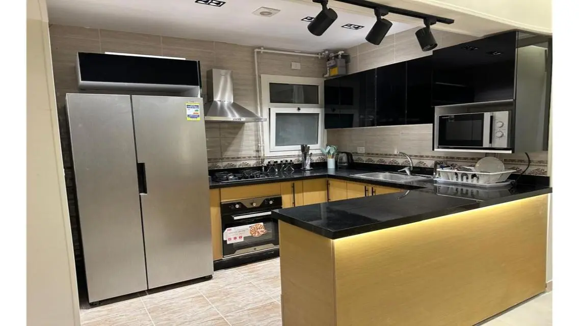 Luxury Apartment with Maid's Room in the City Center
