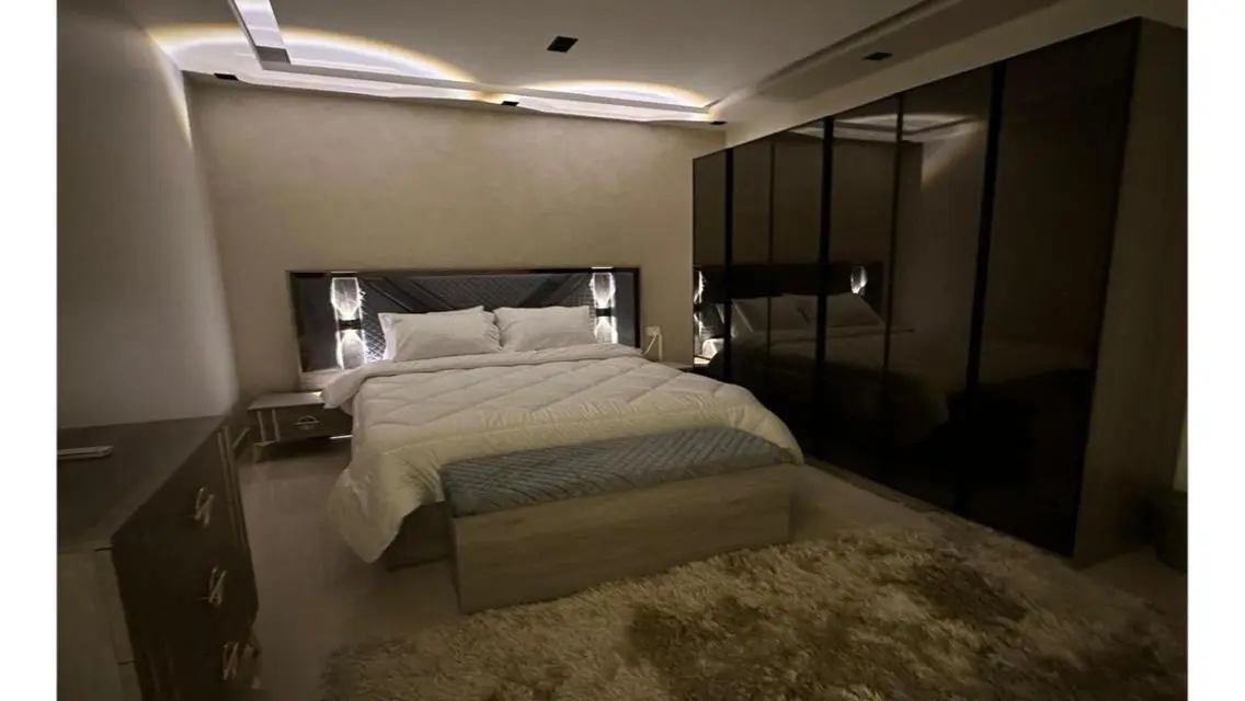 Luxury Apartment with Maid's Room in the City Center