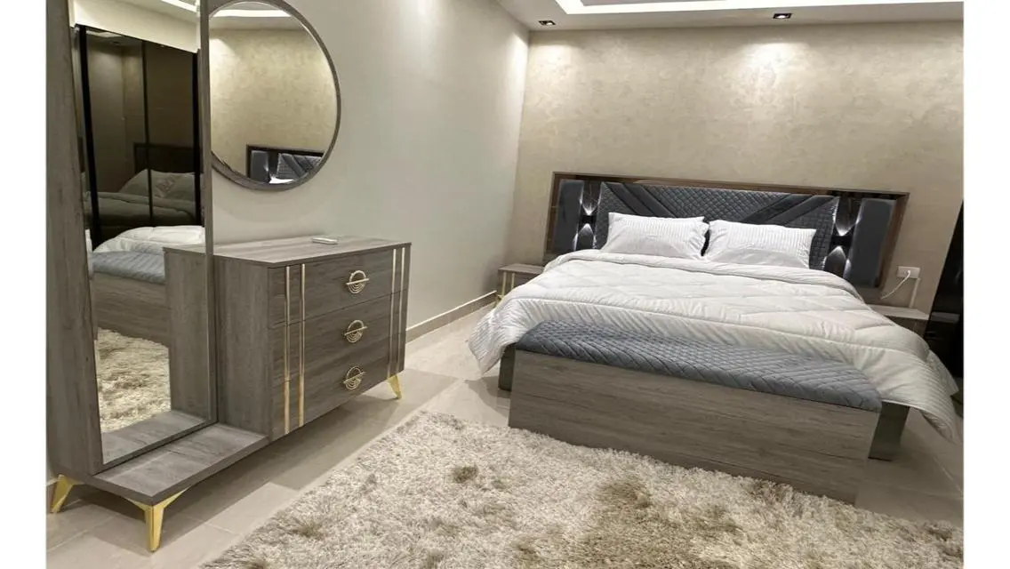 Luxury Apartment with Maid's Room in the City Center