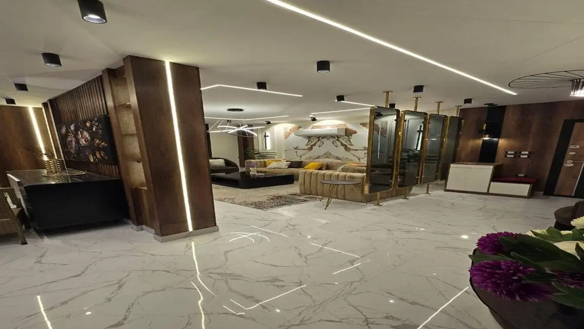 Luxury Apartment for Rent with Outstanding Space