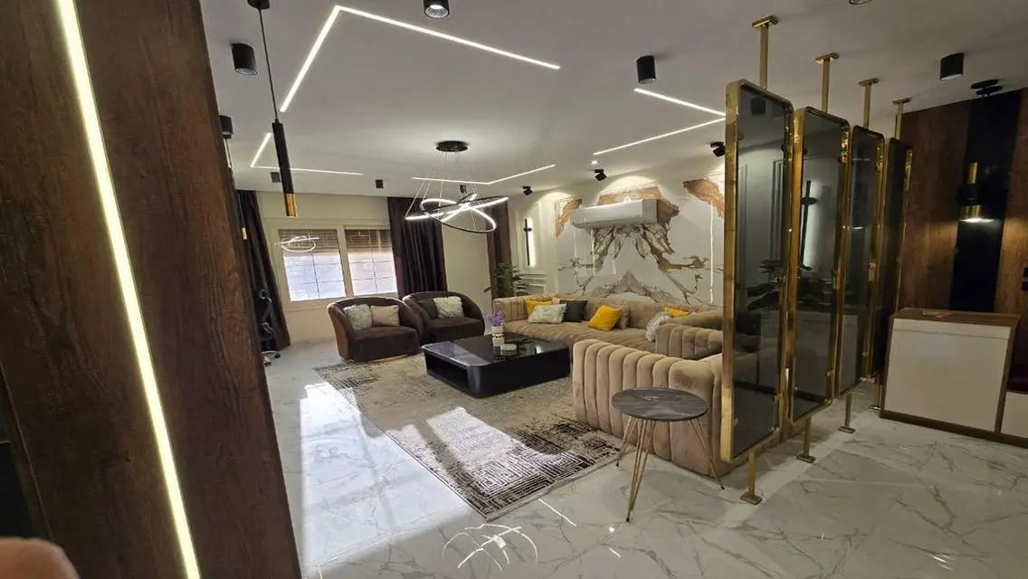 Luxury Apartment for Rent with Outstanding Space