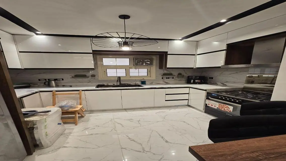 Luxury Apartment for Rent with Outstanding Space