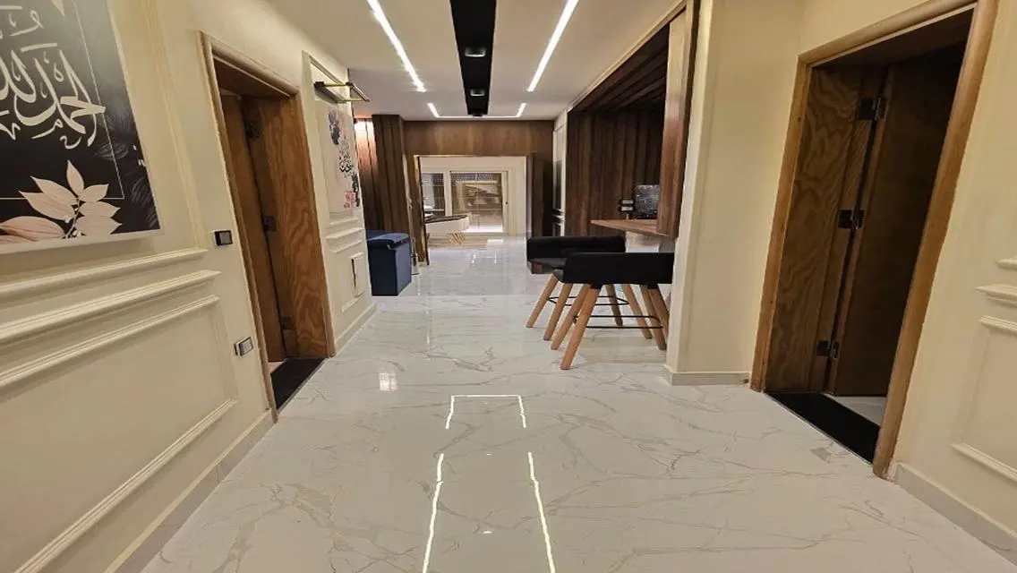 Luxury Apartment for Rent with Outstanding Space