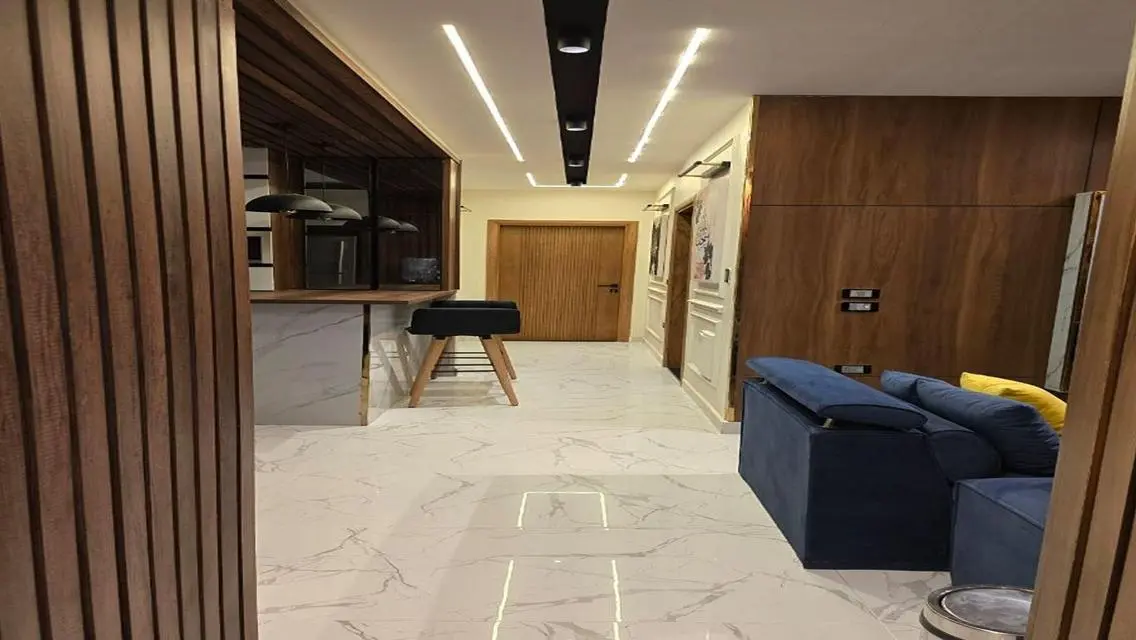 Luxury Apartment for Rent with Outstanding Space
