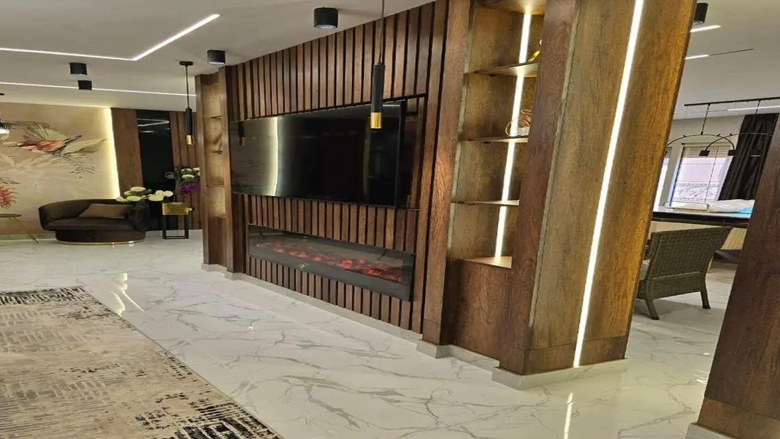 Luxury Apartment for Rent with Outstanding Space