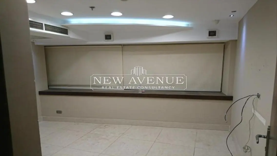 Luxurious Modern Office in the Heart of the City