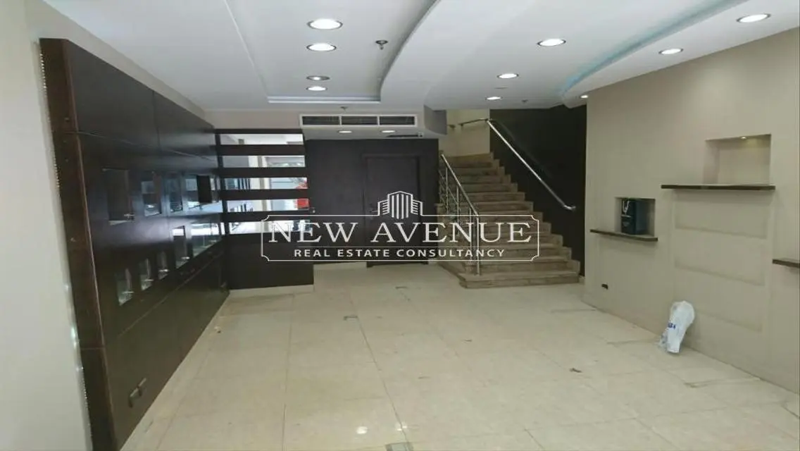 Luxurious Modern Office in the Heart of the City