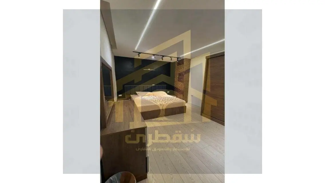 شقة رائعة للبيع بمساحة واسعة