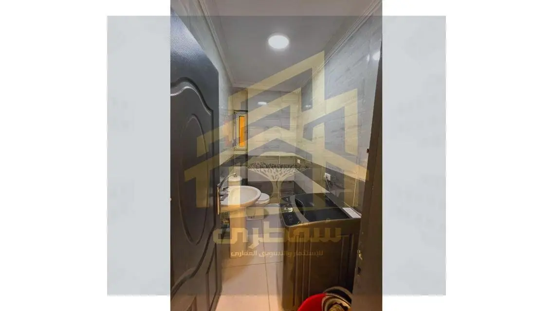 شقة رائعة للبيع بمساحة واسعة