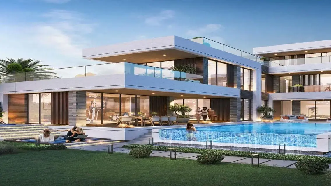 Luxury Villa with Swimming Pool and Private Garden