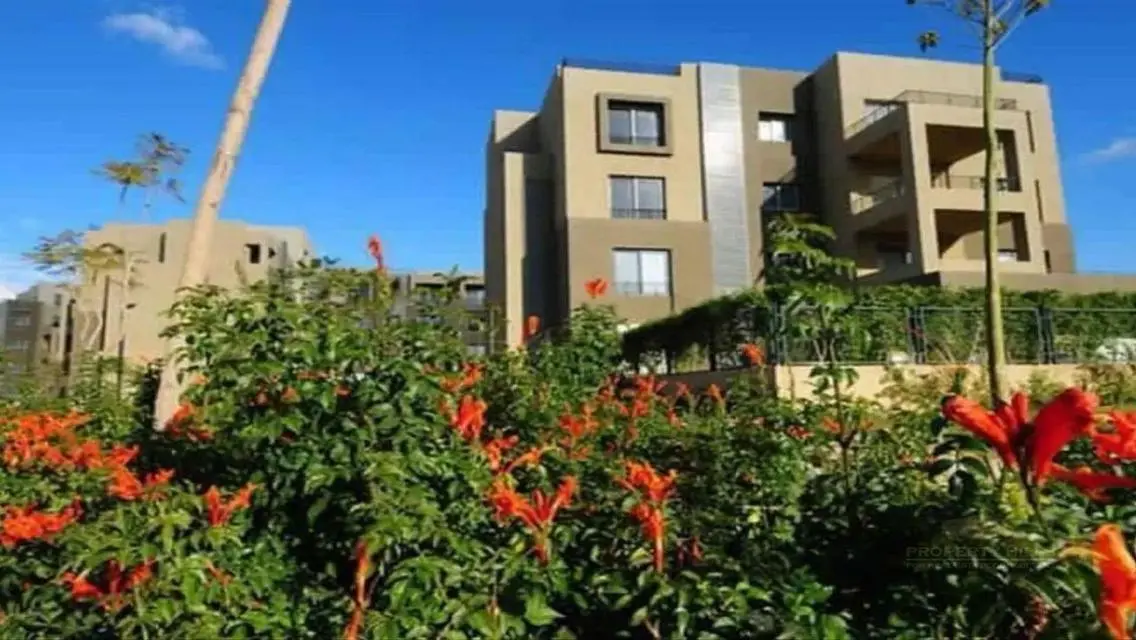 منزل فاخر في موقع متميز مع مرافق رائعة