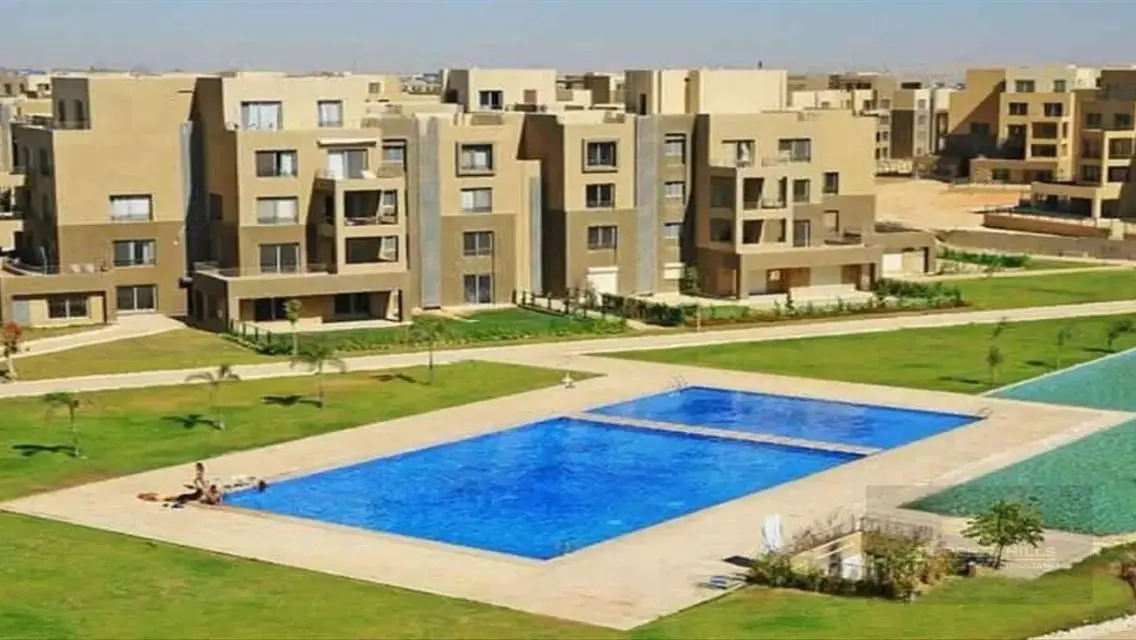 منزل فاخر في موقع متميز مع مرافق رائعة