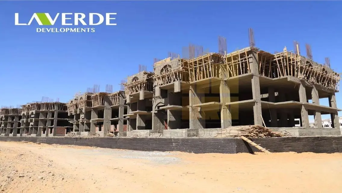 شقة فاخرة للبيع في موقع متميز