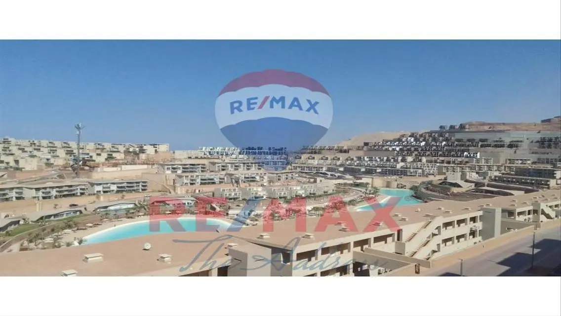 شقة فاخرة مع إطلالة على البحيرات